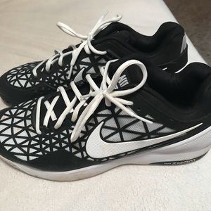 Nike Tennis Shoes